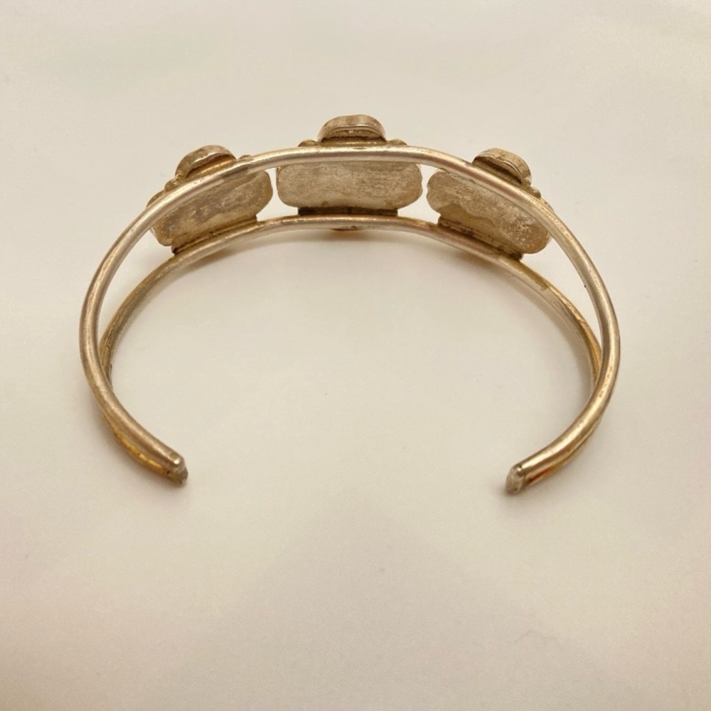 VINTAGE rare signed Zuni sterling silver mother of pearl turquoise bracelet cuff - Picture 5 of 6